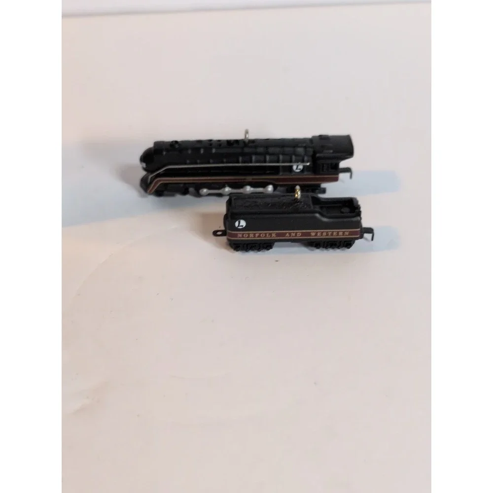 Hallmark Christmas Ornaments Lionel 746  Tender Norfolk Western 1999